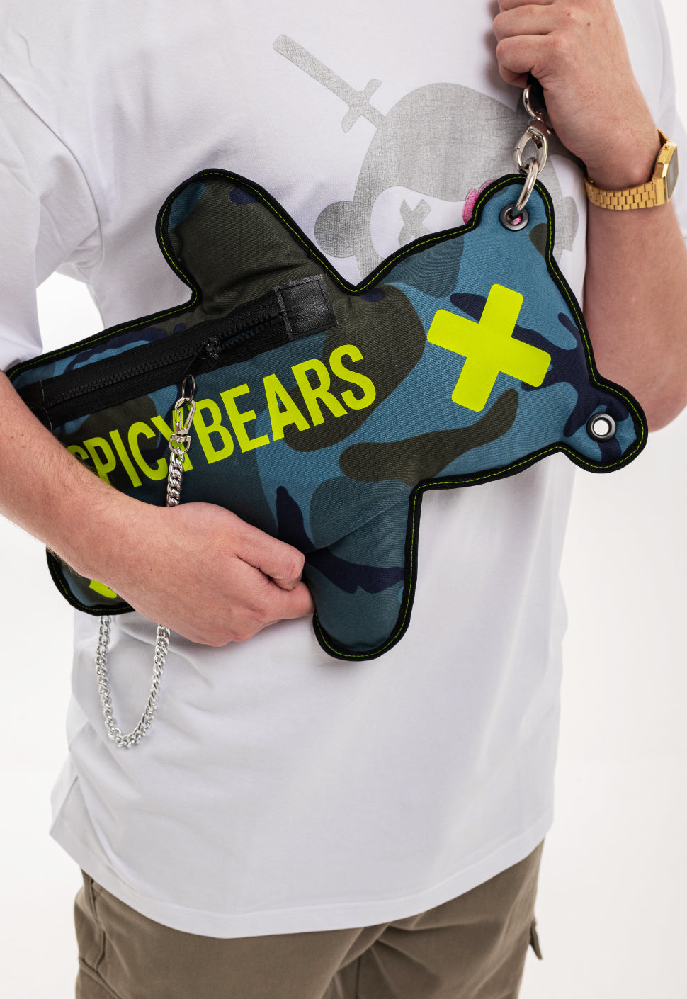 ultimate accessory for men and women street wear wardrobes