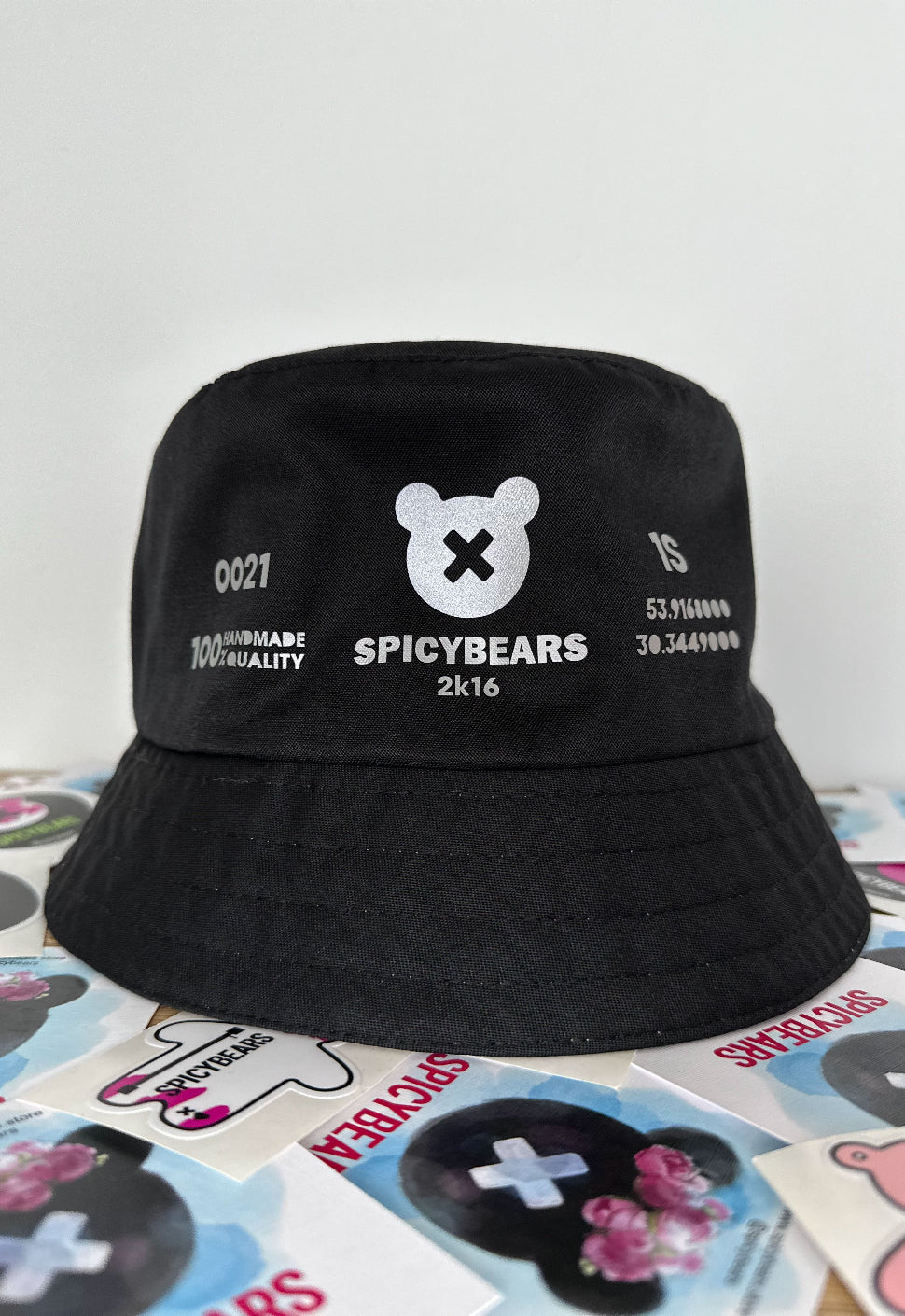 Black | White Reflective Print SPICYBEARS Bucket Hat - SPICYBEARS