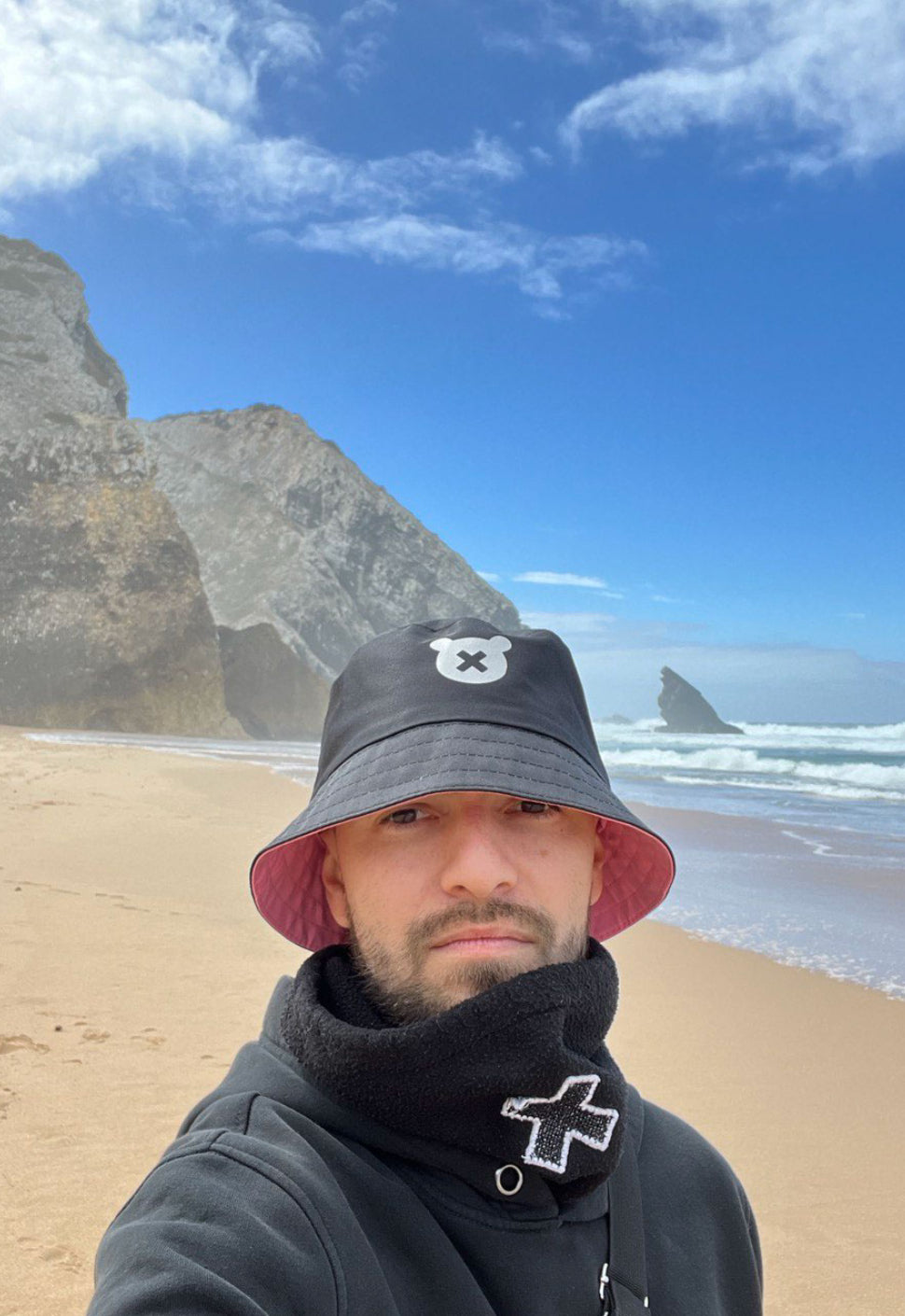 Reversible Pink | Black SPICYBEARS Bucket Hat - SPICYBEARS