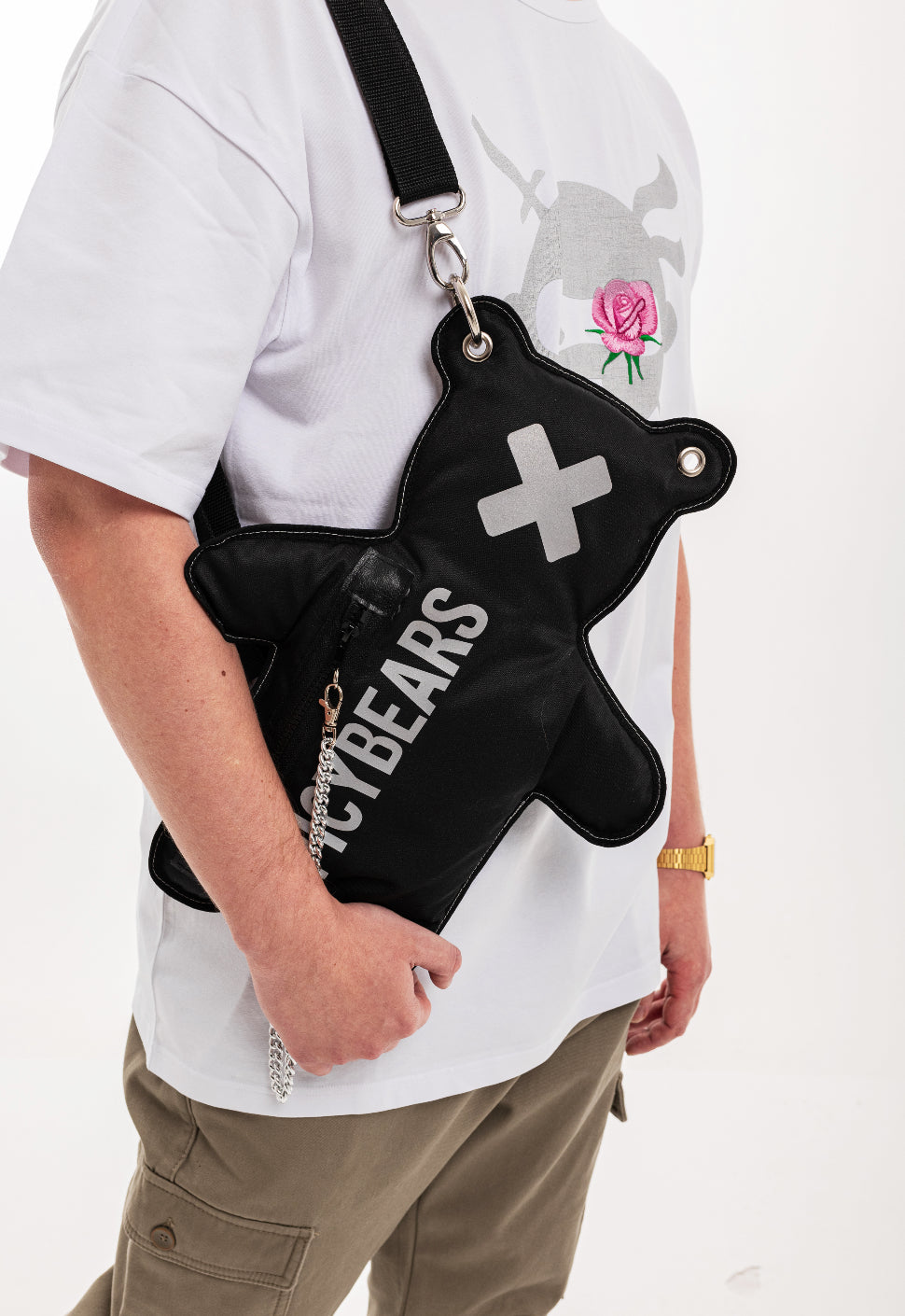 Unisex Street Style with the Reflective Print Black SPICYBEARS Cross-body Bag