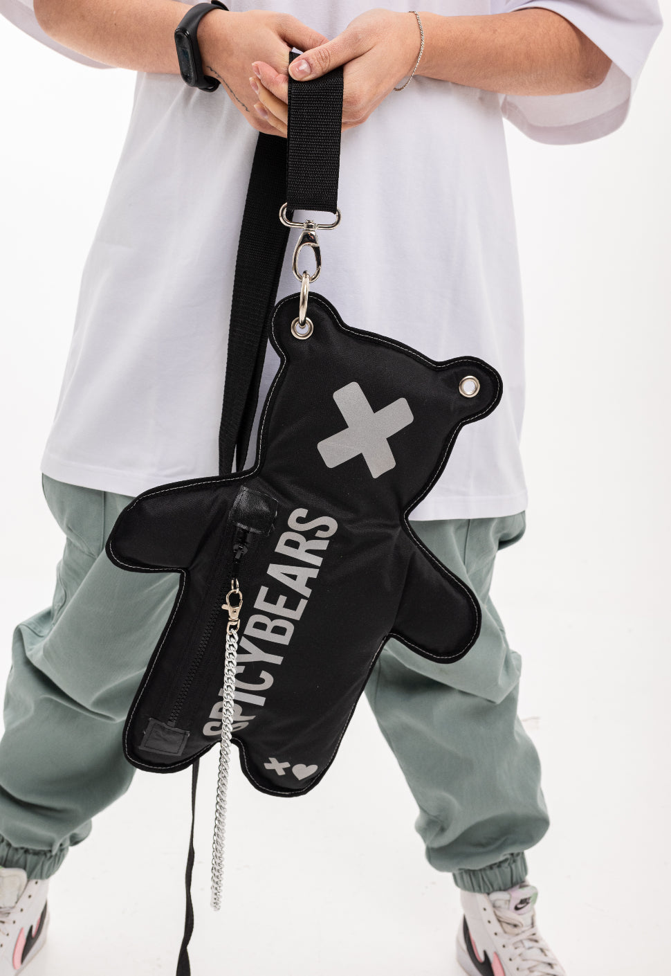 Stand out with the Total Black SPICYBEARS Cross-body Bag with Reflective Print