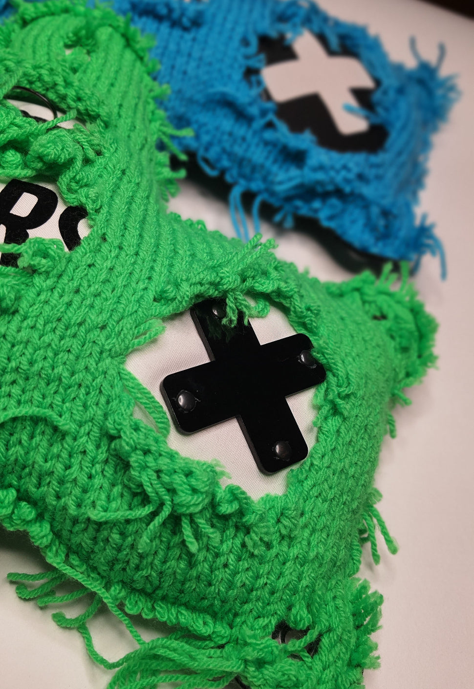 SPICYBEARS Spooky Bear Bag In White With Neon Green Semi-Wool Coat - SPICYBEARS