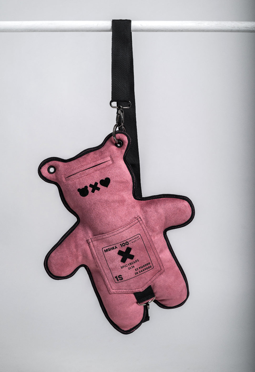 Two-Sided Dusty Rose Faux Suede Bear-Shaped Purse with Black Velvet Print: A Unique Addition to Your Streetwear Collection
