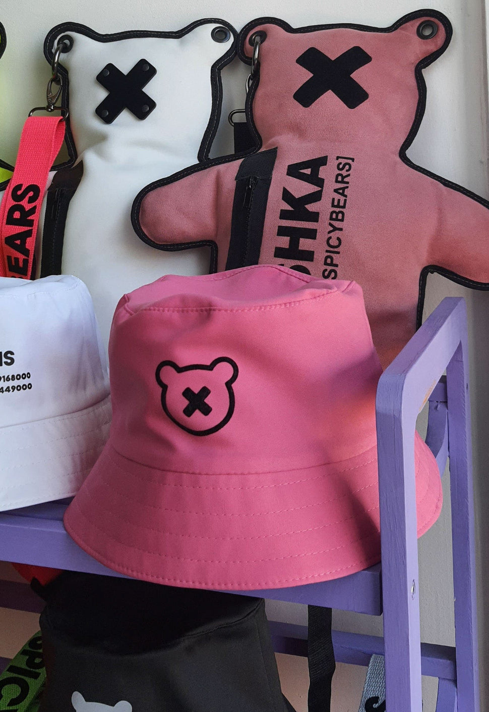 Pink | Black Print SPICYBEARS Bucket Hat - SPICYBEARS